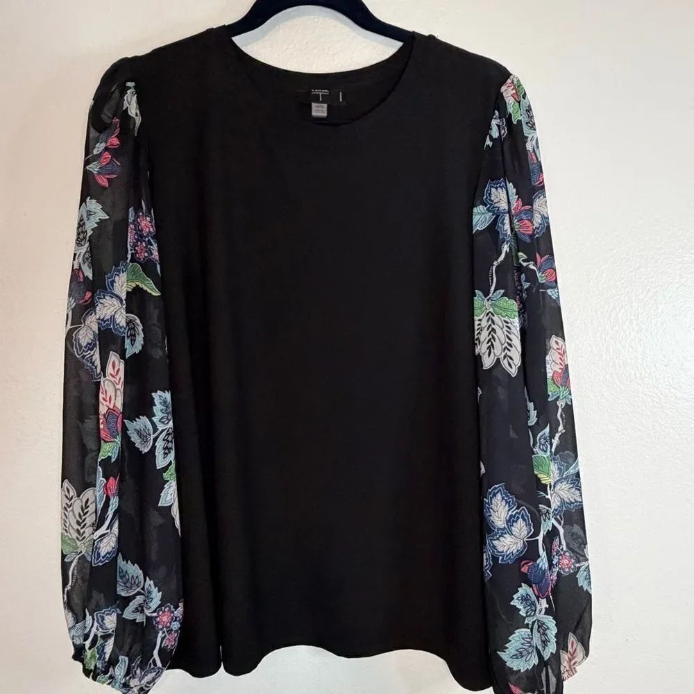 Tahari Blouse Top Shirt Size 1X Black Body Sheer Floral Sleeves Stretchy